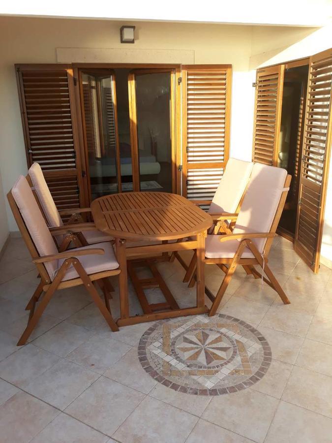 Maniva Penthouse By The Sea Apartment Kotor Exterior photo